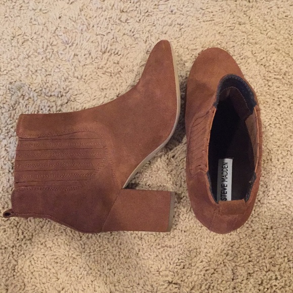 Steve Madden Booties - Picture 3 of 5